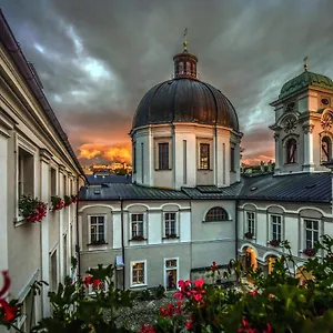 Gastehaus Im Priesterseminar Salzburg
