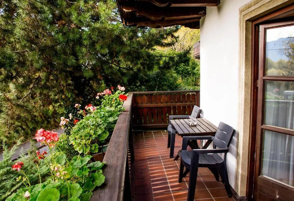 Apartment Bauernappartement Mit Balkon Salzburg Austria