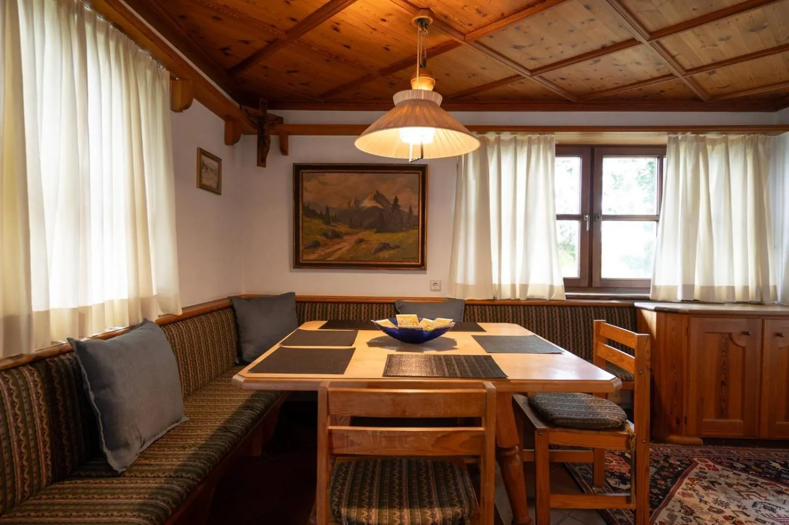 Bauernappartement Mit Balkon Salzburg